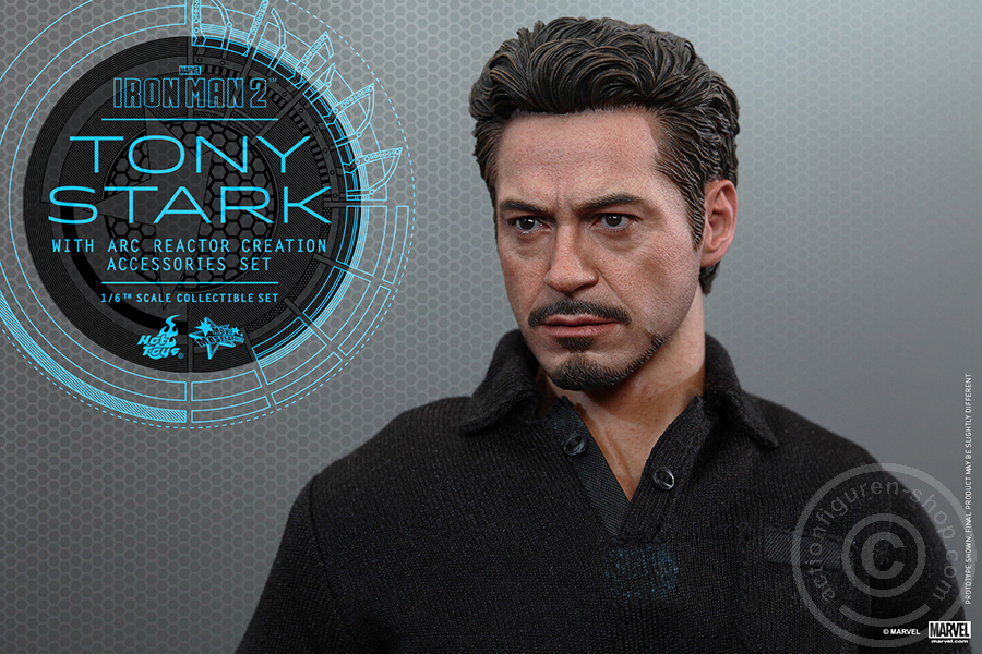176307-09 Iron Man 2 - Tony Stark with Arc Reactor Creation Accessories