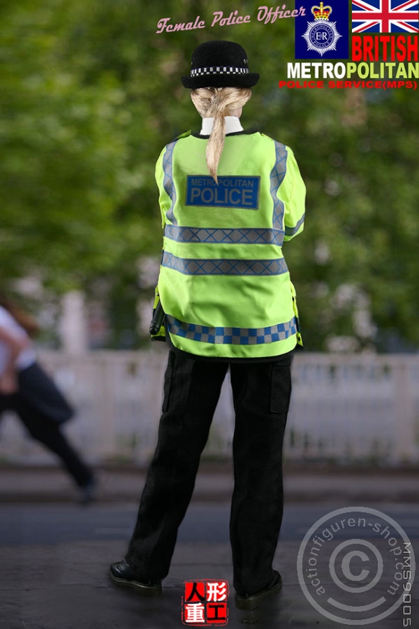 BBT-S9005-15 British Metropolitan Female Police Officer