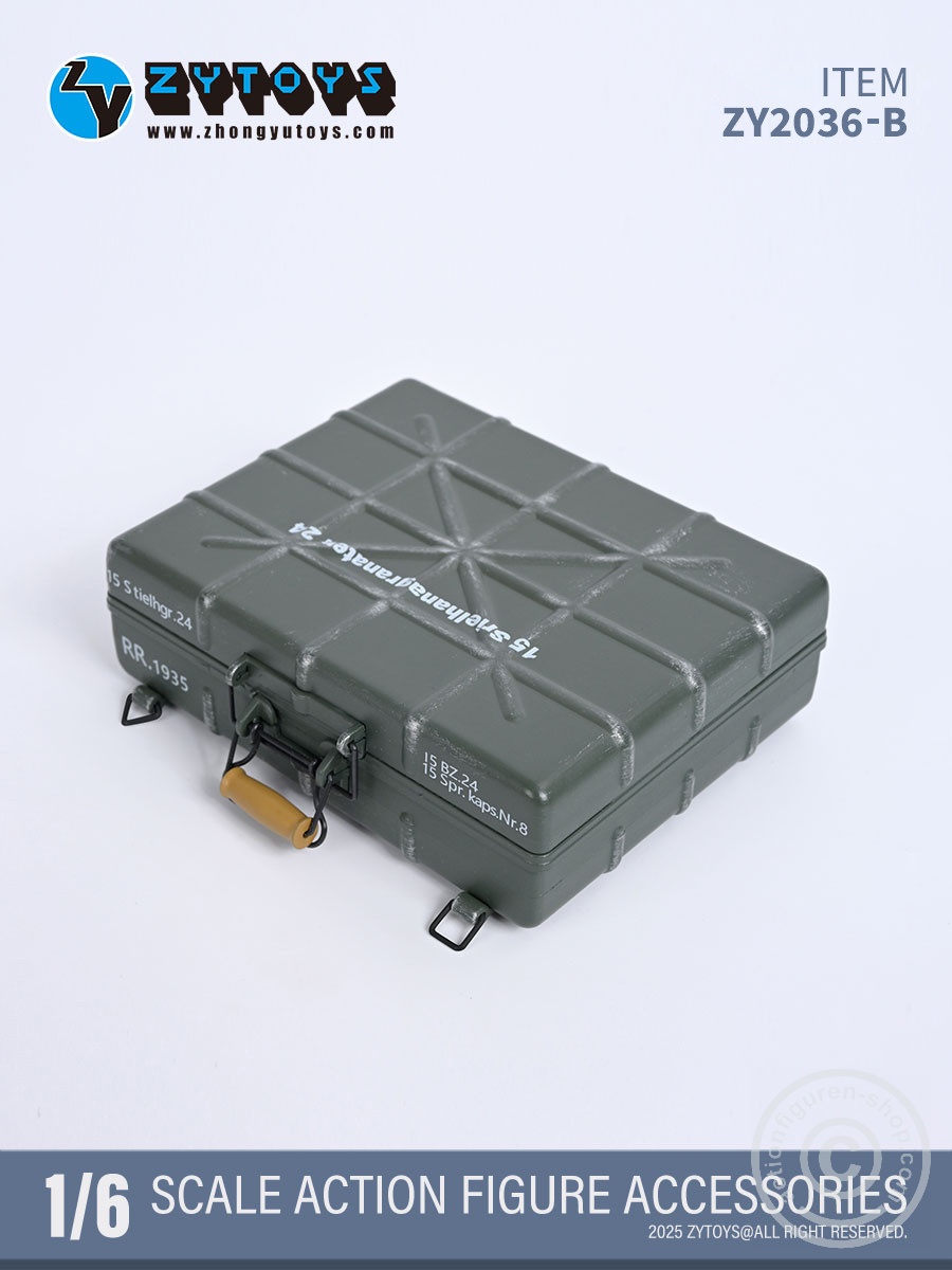 Handgranaten Packkasten Typ24 w/ 6 Stick-Grenades & 3 Detonators – grey color - in 1/6 scale Handgranaten Packkasten Typ24 w/ 6 Stick-Grenades & 3 Detonators – grey color - in 1/6 scale