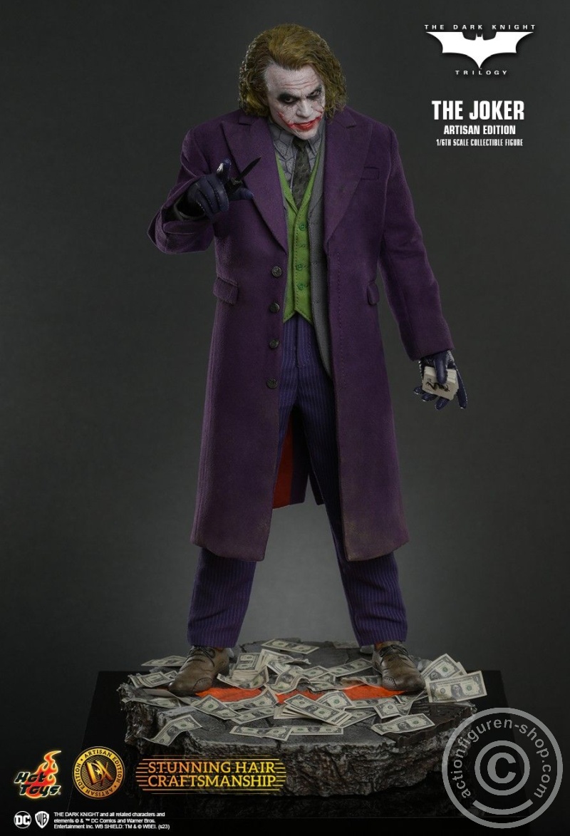 The Dark Knight Trilogy - The Joker - Artisan Edition - in 1/6th scale The Dark Knight Trilogy - The Joker - Artisan Edition - in 1/6th scale