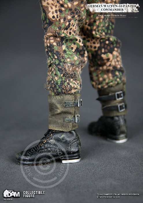 DA93030-32 Kurt Meyer - German Panzer Commander