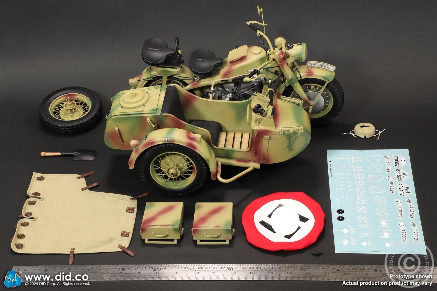German Zündapp KS 750 Motorcycle with sidecar (Camo) - in 1/6 scale