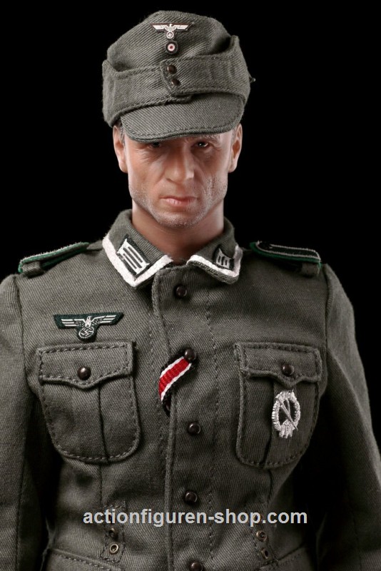 TTL9007-16z Deutscher Gebrigsjäger mit MG34