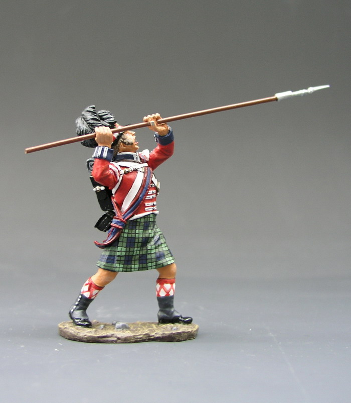 Black Watch Highlander Sergeant Attacking with Pike