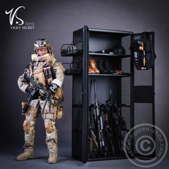 Cabinet / Locker / Spind - grey Metall