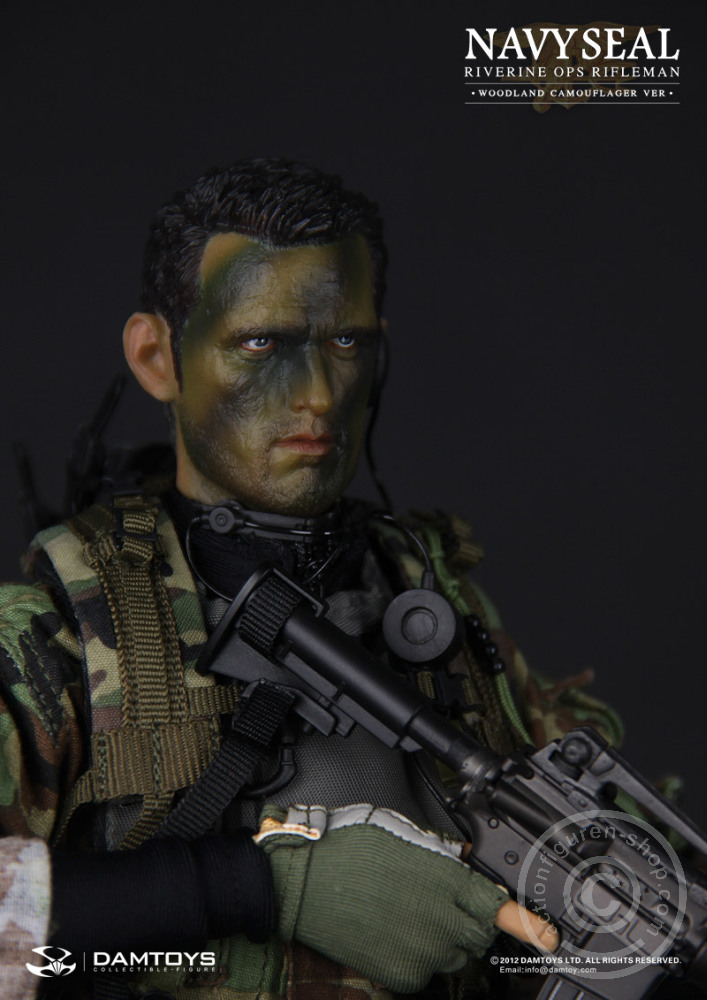 DA93015-15ldEsqgzTbCU94 Navy Seal Riverine OPS Rifleman - Woodland