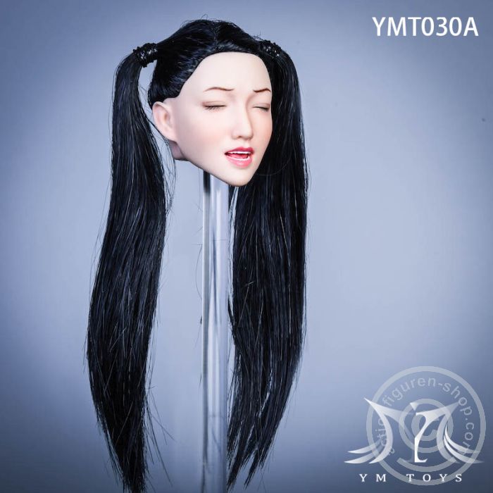 YMT-030A-02 Kopf - geschlossene Augen, schwarze Zöpfe