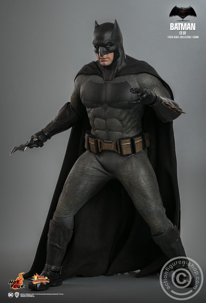 Batman v Superman: Dawn of Justice - 1/6th scale Batman (2.0) - MMS731 Batman v Superman: Dawn of Justice - 1/6th scale Batman (2.0) - MMS731