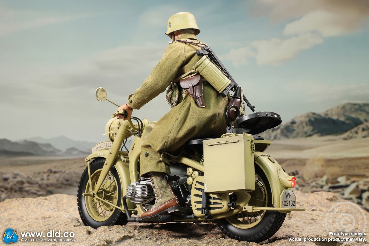 German Zündapp KS 750 Motorcycle with sidecar (Sand) - in 1/6 scale