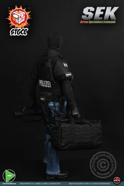 SSt086-0422o1N6Py3ZovU SEK - German Polizei Spezialeinsatzkommando