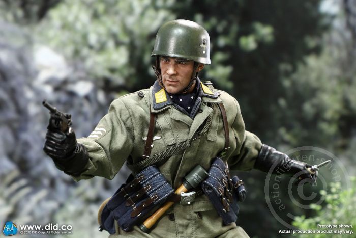 80146-23 Schmeling - WWII German Fallschirmjäger