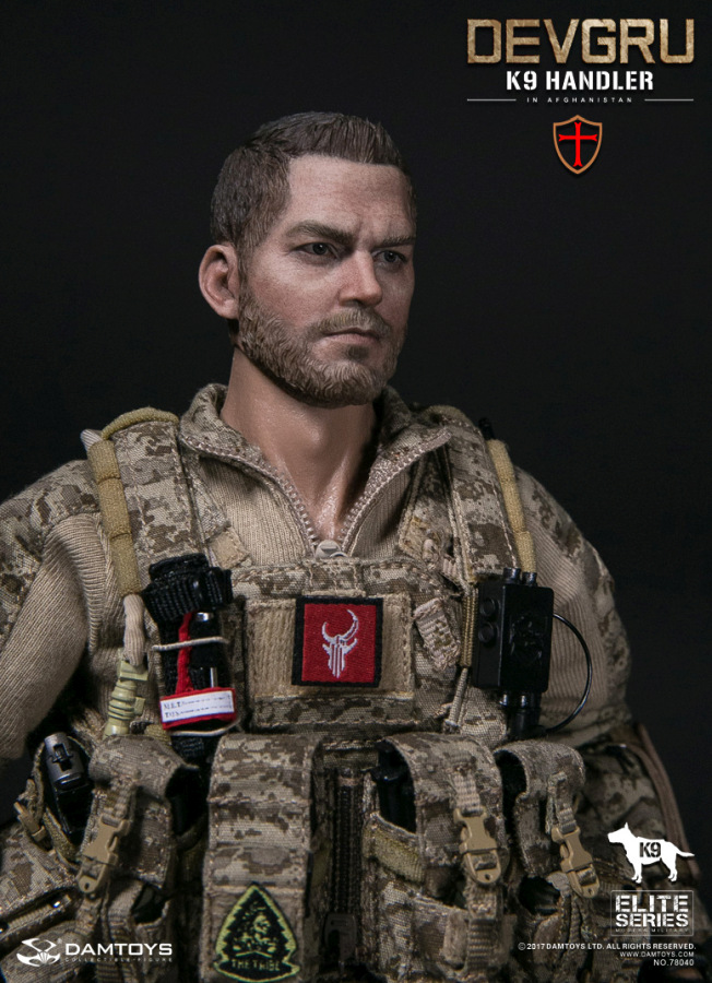 DA78040-25 DEVGRU K9-Handler in Afghanistan