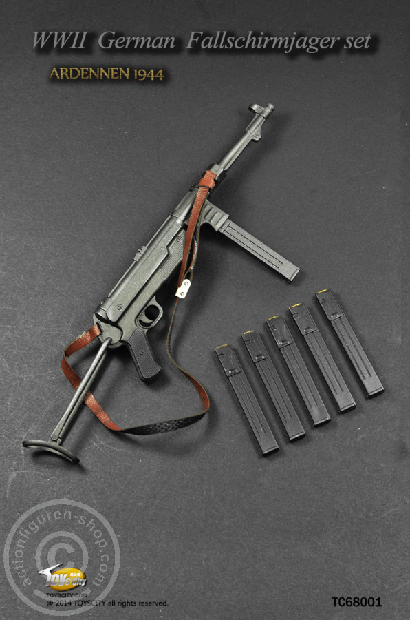 TCT68001-15ffXl2imYheQOH German WW-II Fallschirmjäger Offizier Set