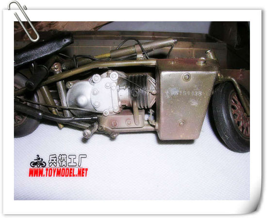 TM0012-03tavsmfd5lvByp Brit. Welbike Scooter