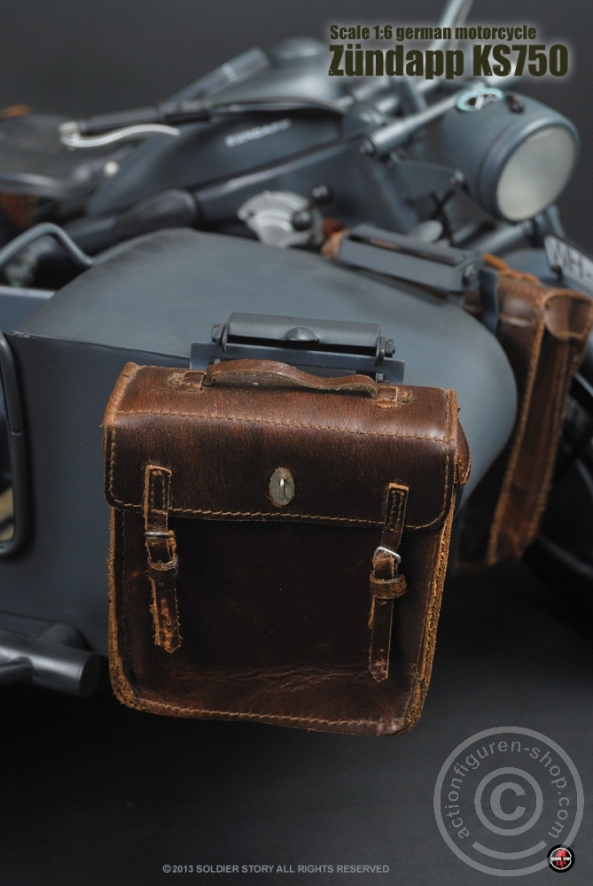 Zündapp KS-750 mit Beiwagen