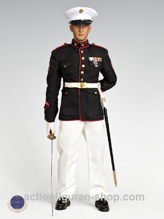 U.S. Marine Corps in Parade Uniform w/ M1 Garand