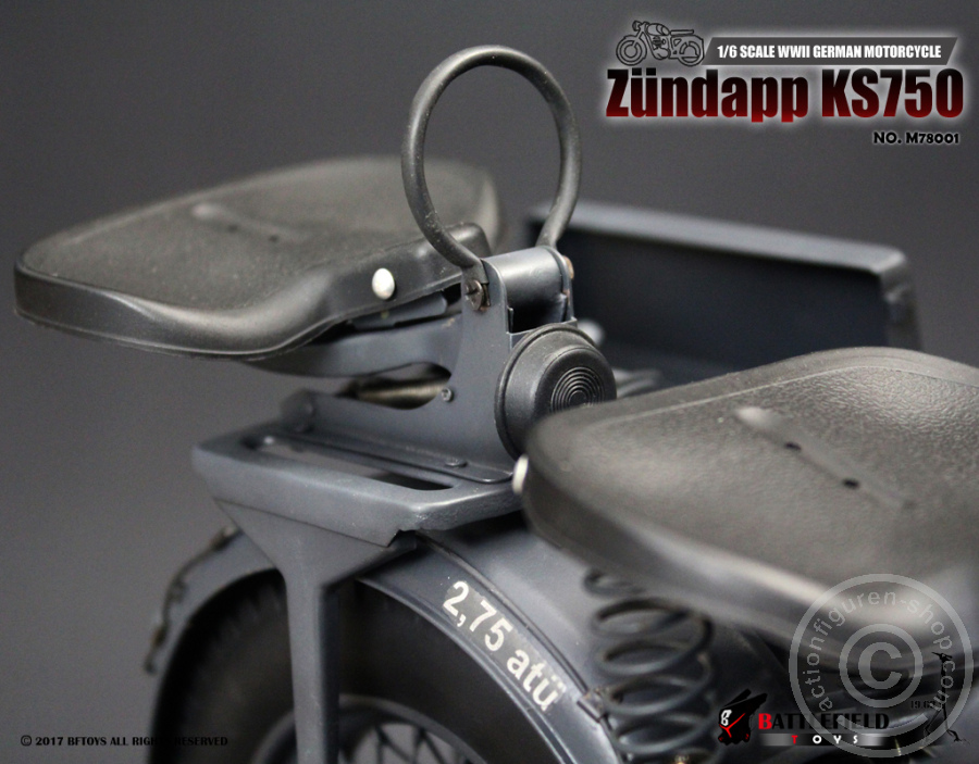 Zündapp KS750 Motorrad - grau