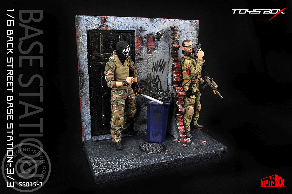 Back Street Base Station - Diorama 3