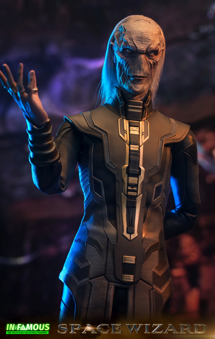 INF001-11 Space Wizzard - Ebony Maw