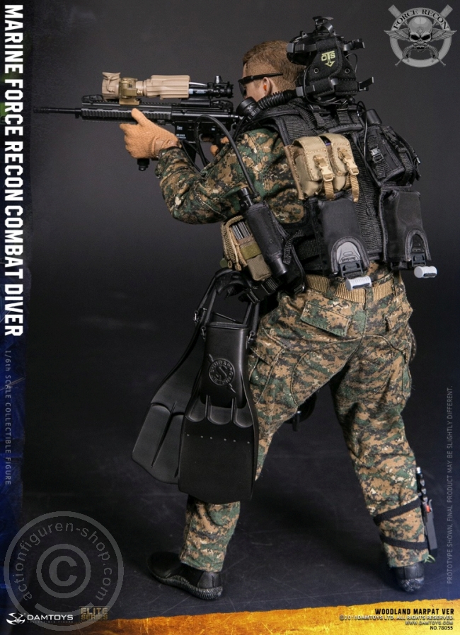 Marine Force Recon Combat Diver - Woodland