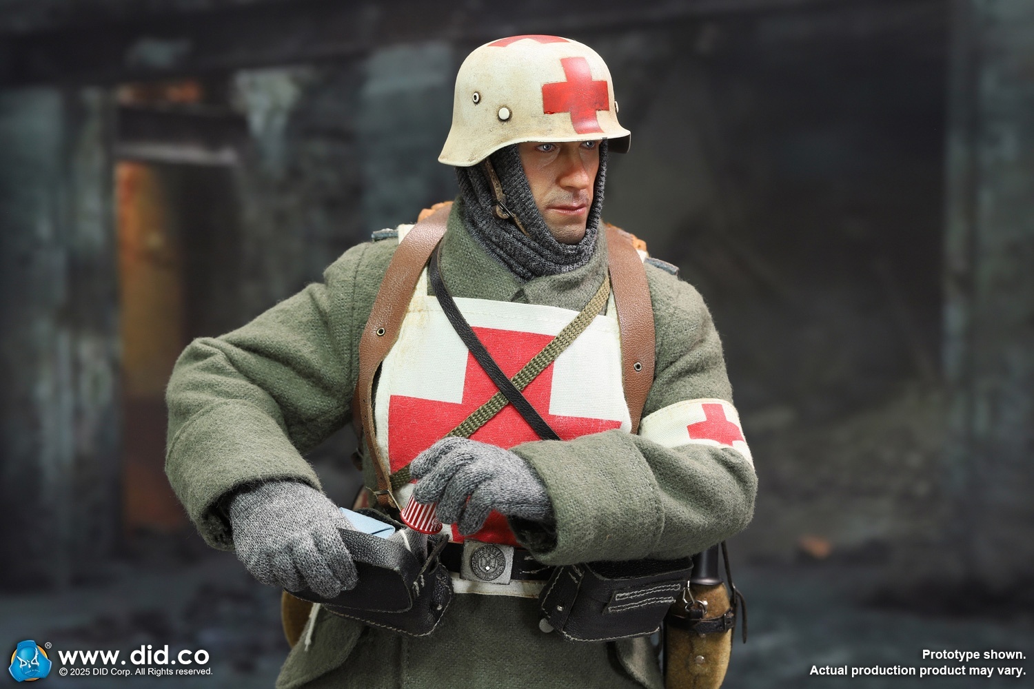 German WH Medic Officer - Unterarzt Gröger - in 1/6 scale German WH Medic Officer - Unterarzt Gröger - in 1/6 scale