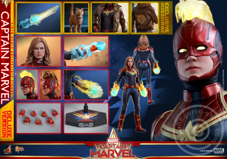 Captain Marvel (Deluxe Version)
