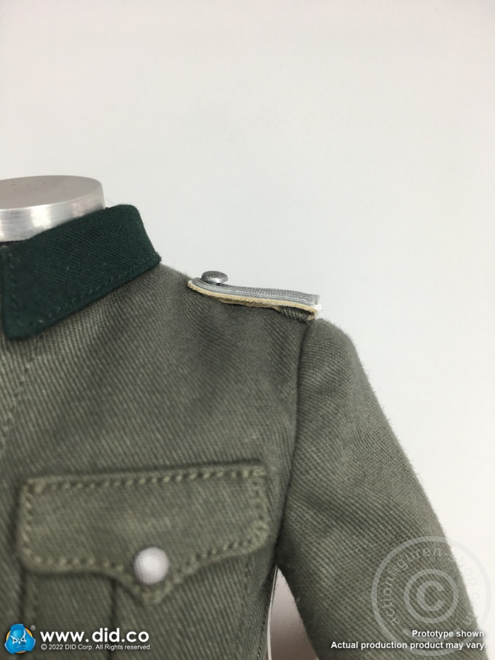 80159-54 Winter - WWII German Wehrmacht Infantry Oberleutnant