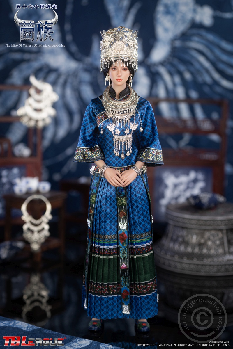 The Miao of China's 56 Ethnic Groups-Blue - in 1/6 Scale