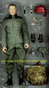 70404_kordaboxinnen_p3XhPHABVz32Qg1 Konstantin Korda - Exclusive