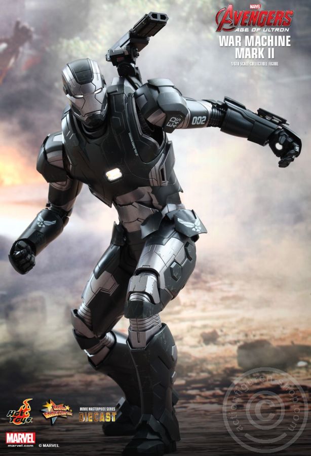 Avengers Age of Ultron - War Machine - Exclusive