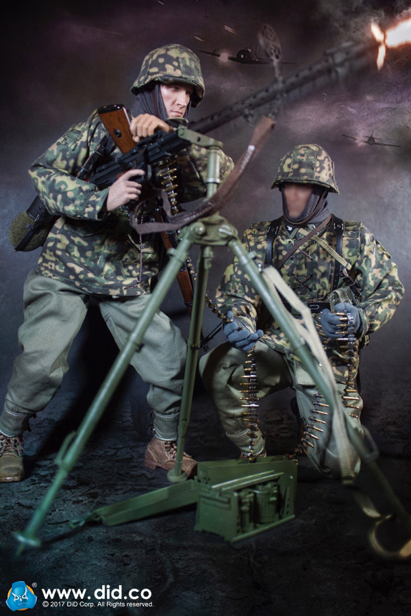 80127-18 Curtis - 3. SS-Panzer-Division MG34 Gunner