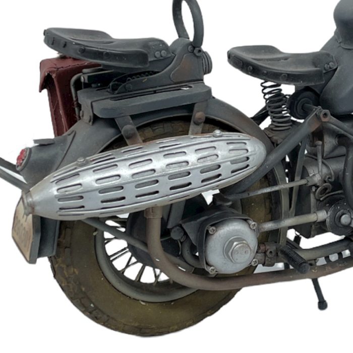 tm008-07WGKrYTvqAFRAl BMW R75 - WW-II Motobike German Waffen