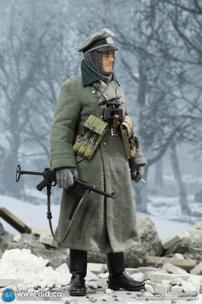 Winter - WWII German Wehrmacht Infantry Oberleutnant