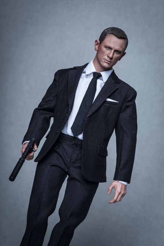 Kopf10-11Ut8l9y7YBhZJQ Daniel Craig - Kopf