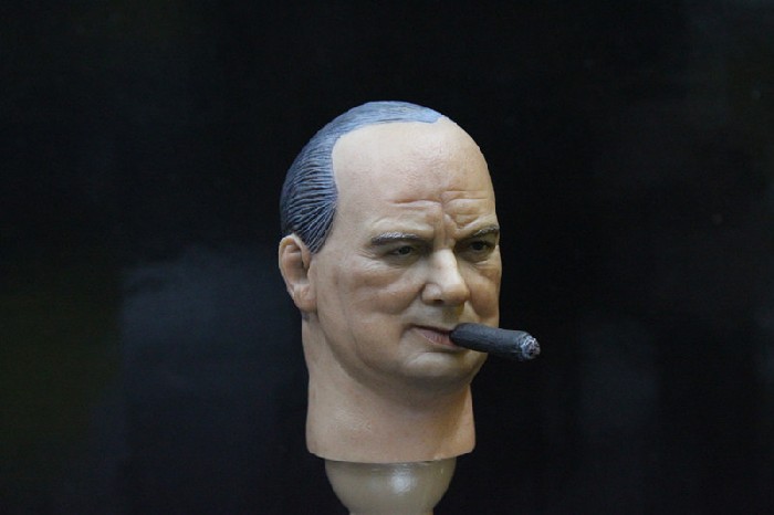 Winston Churchill - Head + Body