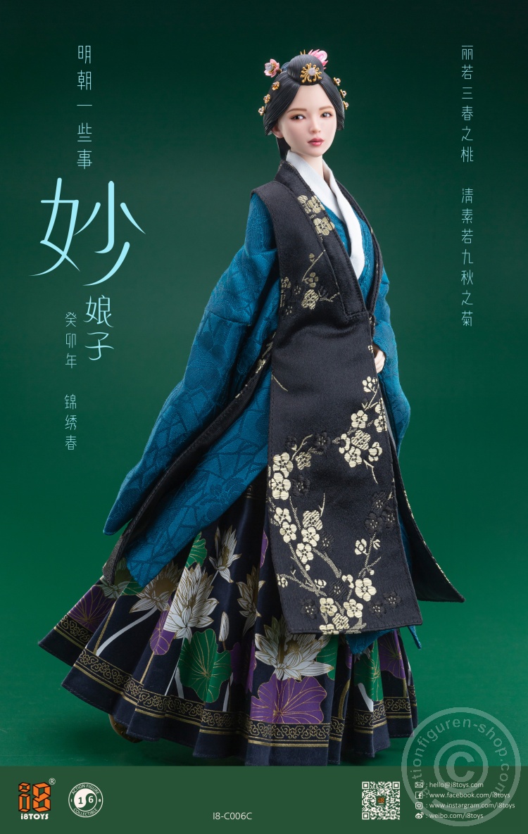 Lady Mia - Chinese Ming Dynasty Clothing Set w/ Head