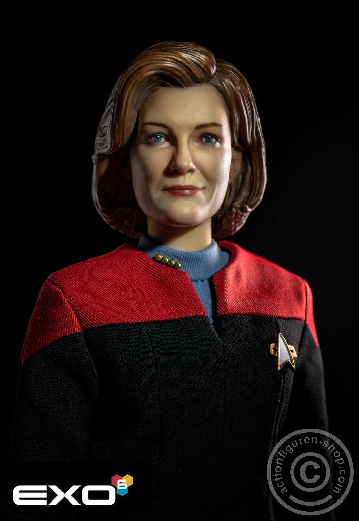 Captain Kathryn Janeway - Star Trek: Voyager