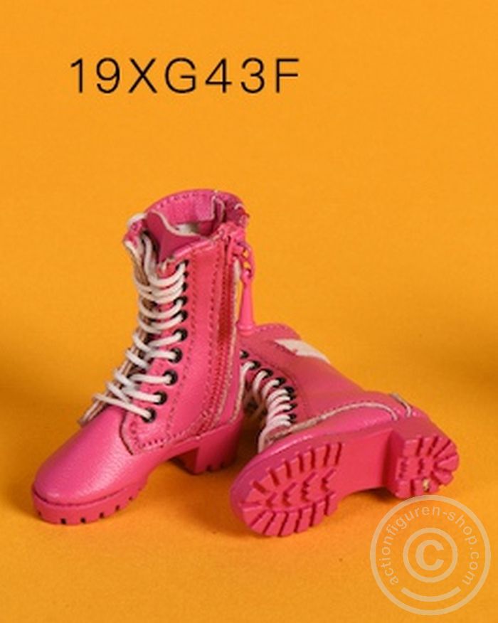VST19XG43F-01 Zipper Boots - Female - Leather