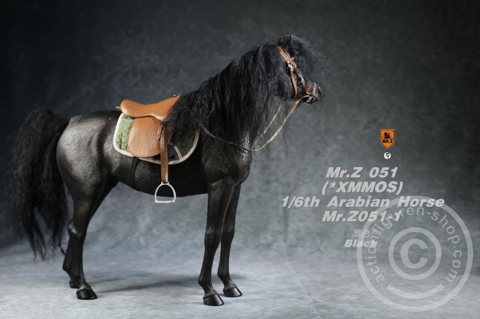 MRZ051-01-05 Arabian Horse w/ full European Harness - black