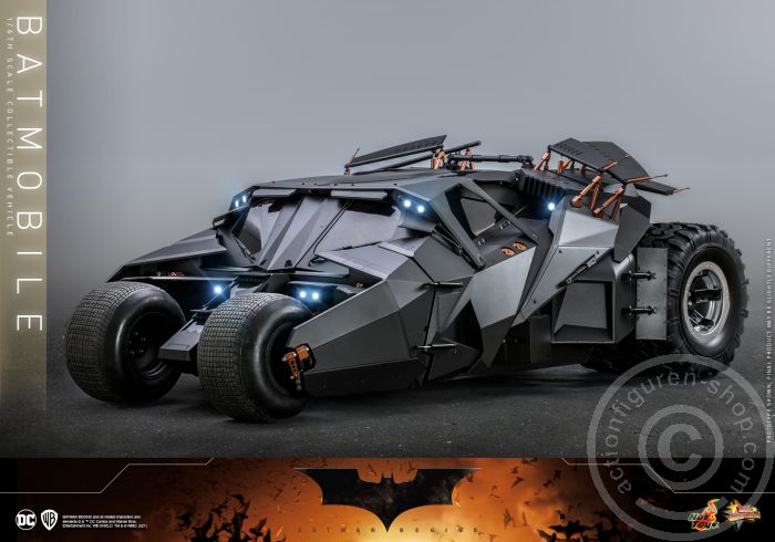 Batman Begins - Batmobile