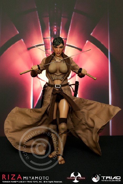TRRi-15 Riza Miyamoto - Ternion Wars