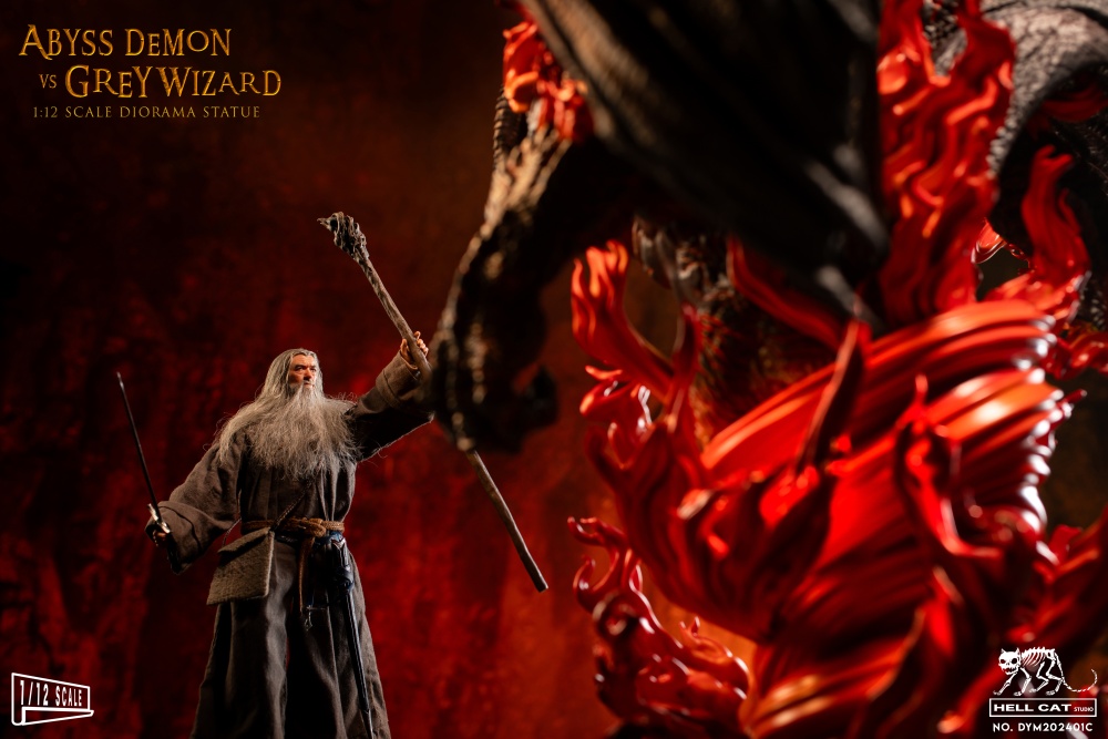 Grey Wizard vs Abyss Demon Figure Statue - in 1/12 scale