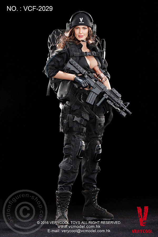 Female Shooter - Black Version