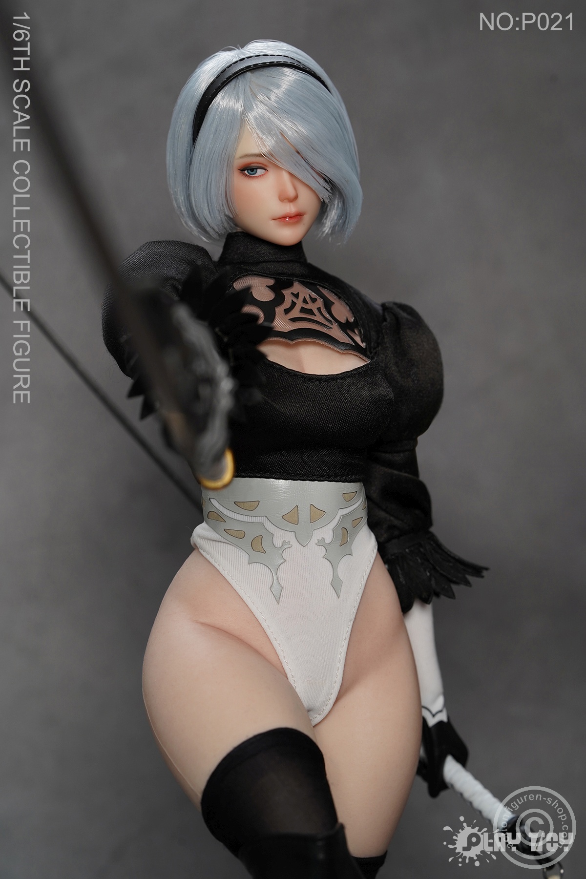Sexy Android - in 1/6 scale Sexy Android - in 1/6 scale