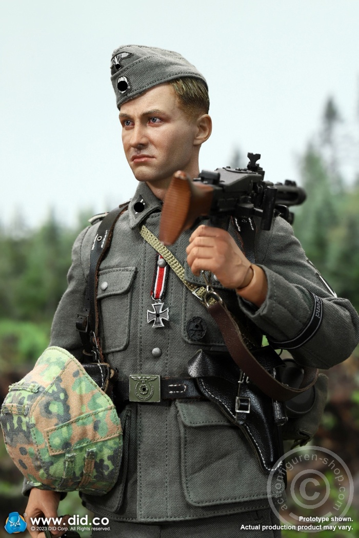 Otto - WWII German 12th SS Panzer Division MG42 Gunner