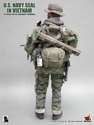170527_Vietnam_M63-06 U.S.Navy Seal in Vietnam