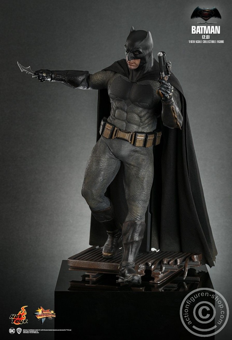 Batman v Superman: Dawn of Justice - 1/6th scale Batman (2.0) - MMS731 Batman v Superman: Dawn of Justice - 1/6th scale Batman (2.0) - MMS731