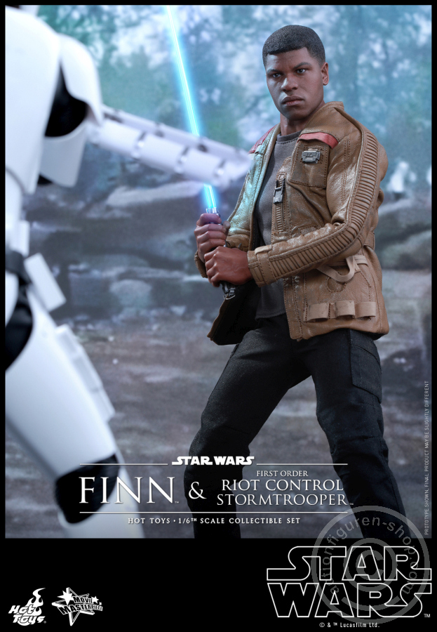 178561-09cMbbBOxdzzVm2 Star Wars - Finn and First Order Riot Control Stormtrooper