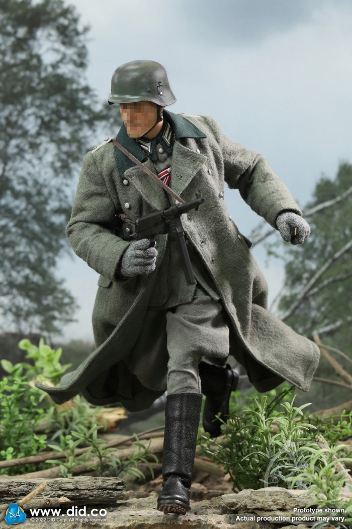 Winter - WWII German Wehrmacht Infantry Oberleutnant