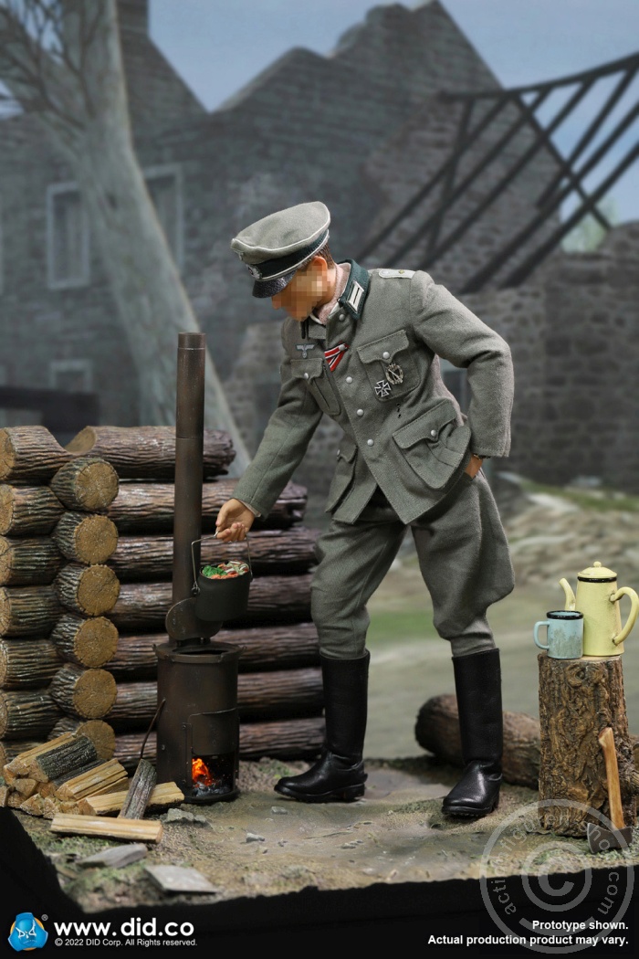 60067-24 Stove Diorama - WWII German Army